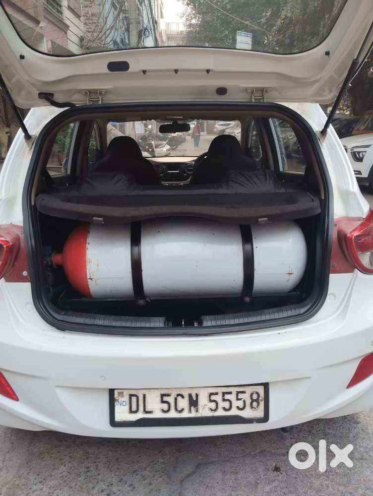 Hyundai Grand I10 Sportz (o) 1.2 At Vtvt, 2017, Cng & Hybrids