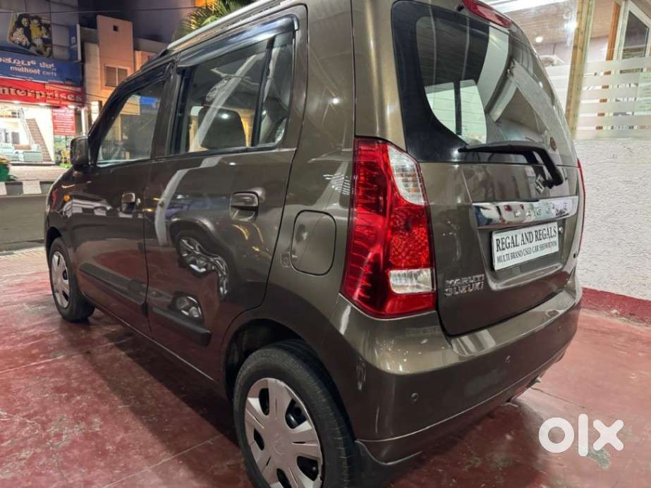 Maruti Suzuki Wagon R AMT VXI, 2016, Petrol