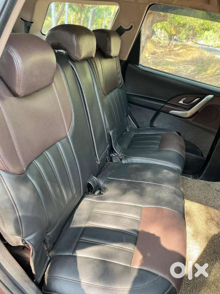 Xuv 500 W8  /132764 Km Driven