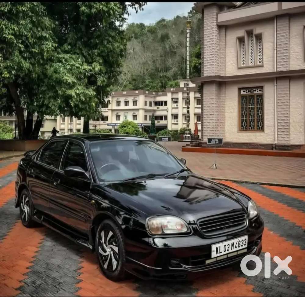 Maruti Suzuki Baleno 2005 Petrol 90000 Km Driven