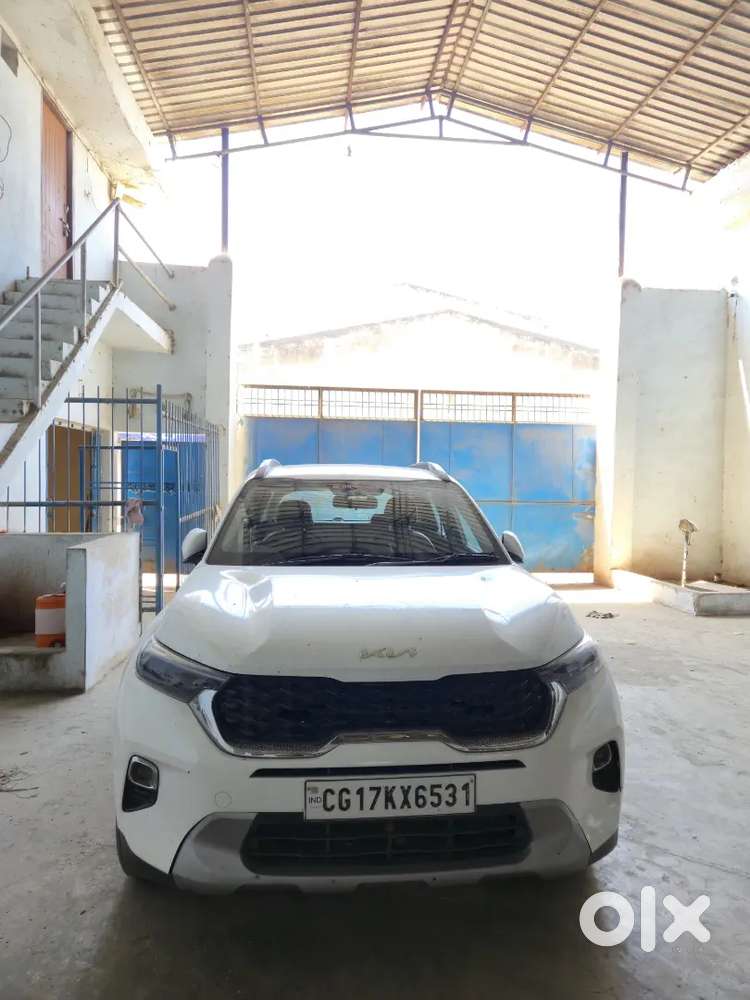 Kia Sonet Automatic 1.5htx Dual Tone Interior