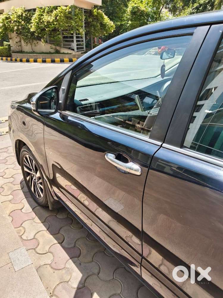 Toyota Innova Crysta Top Model 2021 Single Owner Excellent Condition