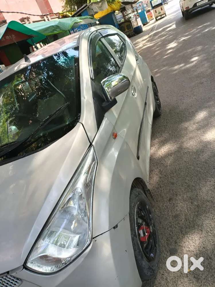Hyundai Eon Magna + 2012