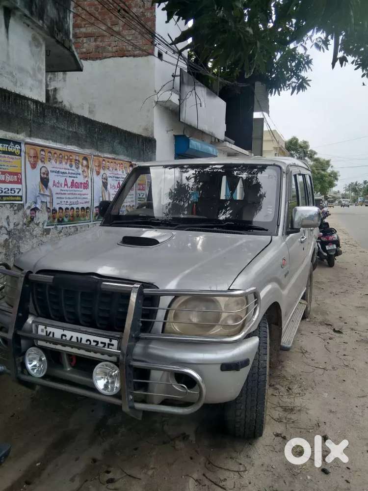 Mahindra Scorpio 2006