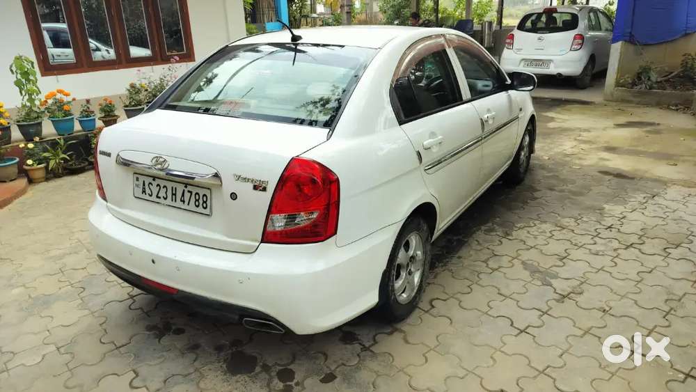 Hyundai Verna 1.6 Sx 2011