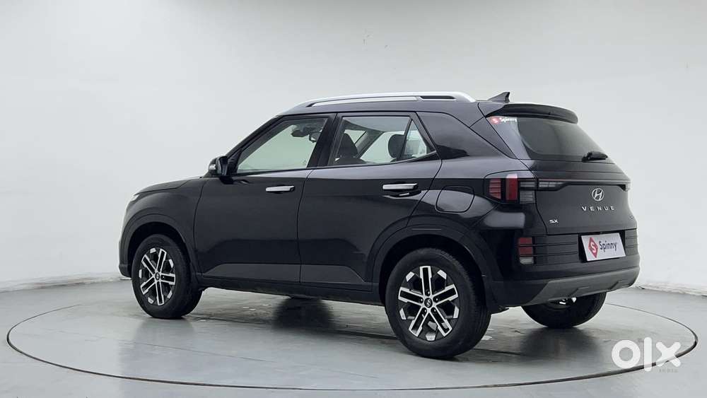 Hyundai Venue 1.0 Sx (o) Turbo Dct, 2023, Petrol