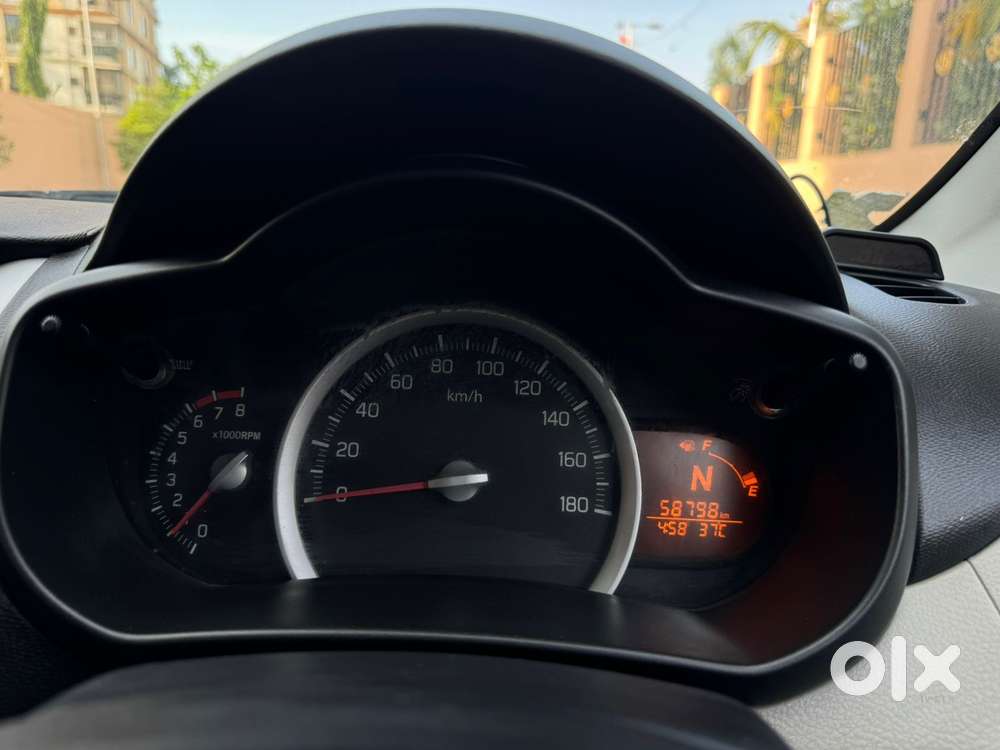 Maruti Suzuki Celerio 1.0 Vxi Amt, 2015, Petrol