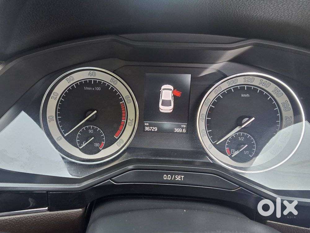 Skoda Superb 2.0 Tsi At L&k, 2020, Petrol