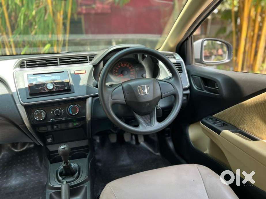 Honda City 2015-2017 I Vtec E, 2015, Petrol