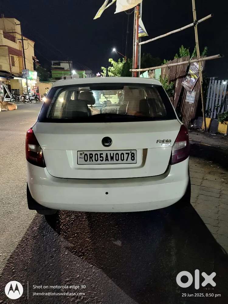 Skoda Fabia 2013 Diesel 98000 Km Driven