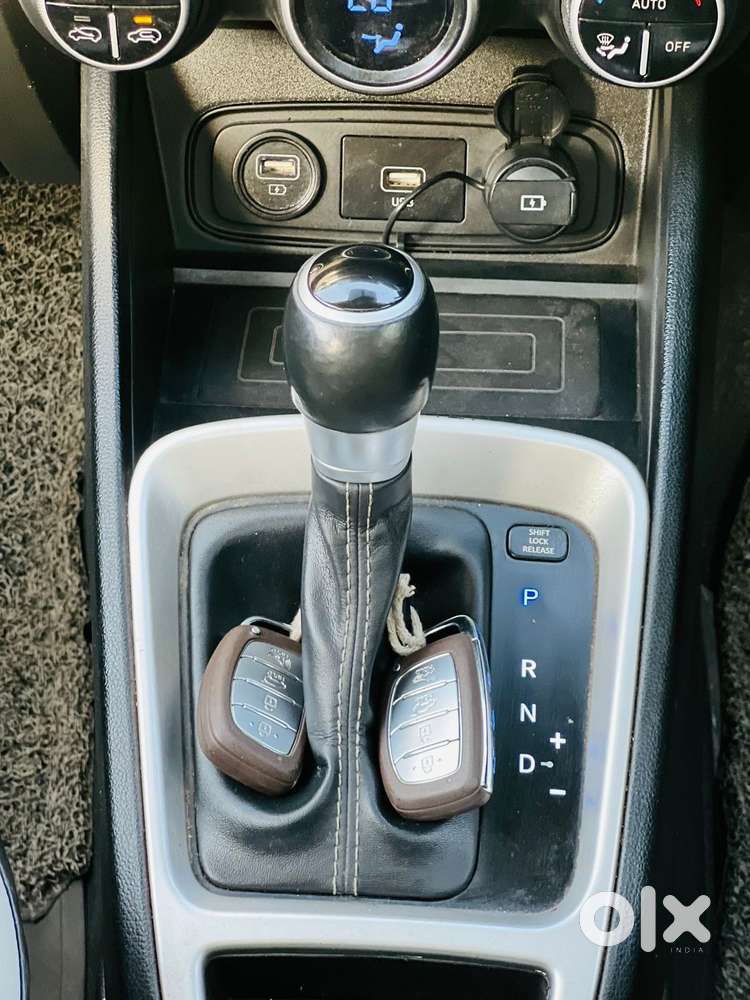 Hyundai Venue Sx Plus Turbo Dct, 2019, Petrol