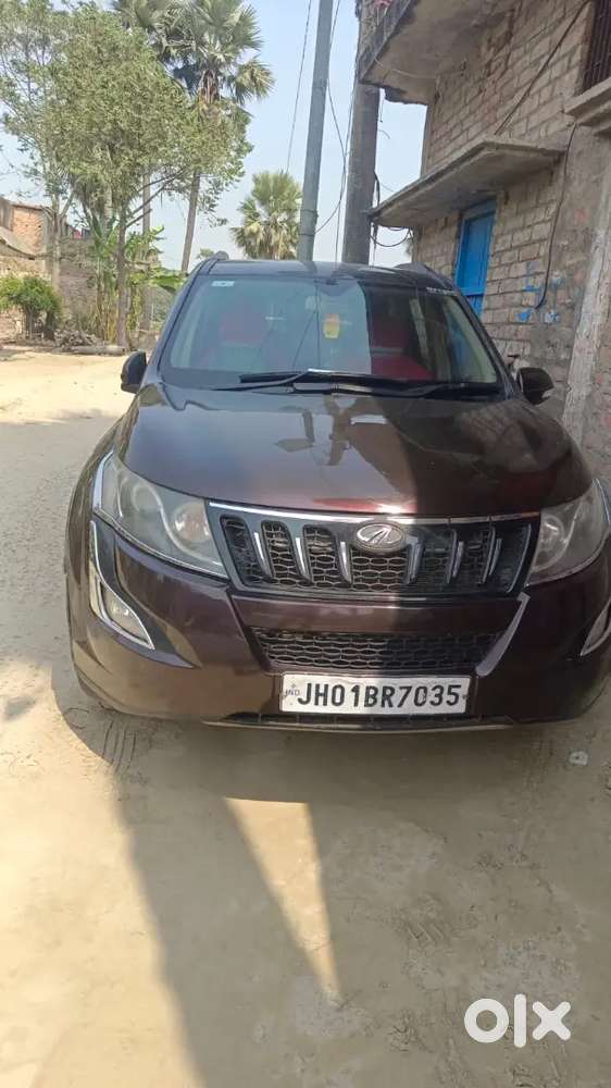 Mahindra Xuv500 2015 Diesel 60000 Km Driven