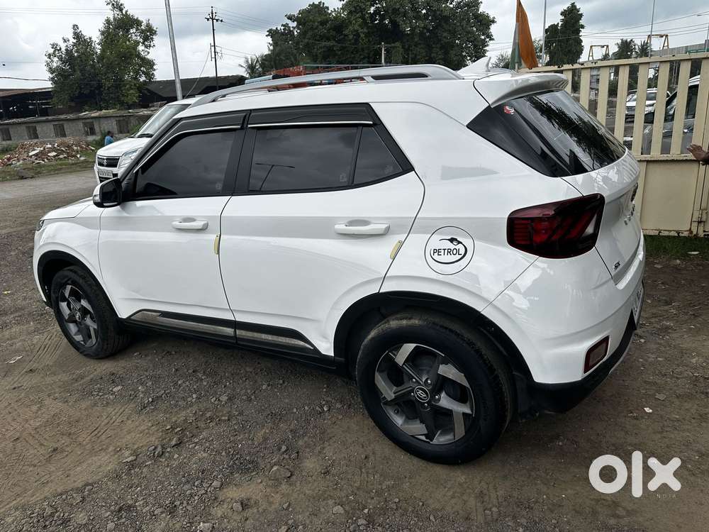 Hyundai Venue 1.0 Sx (o) Turbo Imt, 2021, Petrol