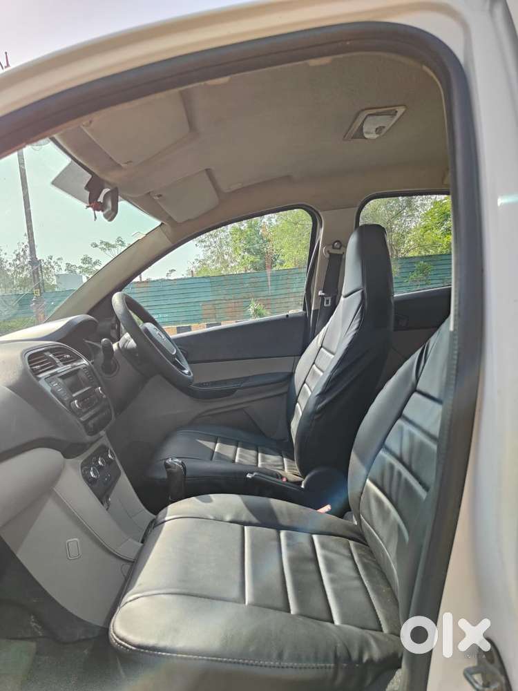 Tata Tiago 1.2 Revotron Xt (o), 2018, Petrol