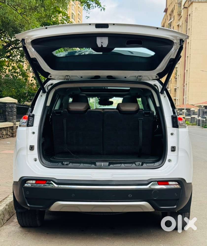 2023 Jeep Meridian Limited (o) 4x2 At