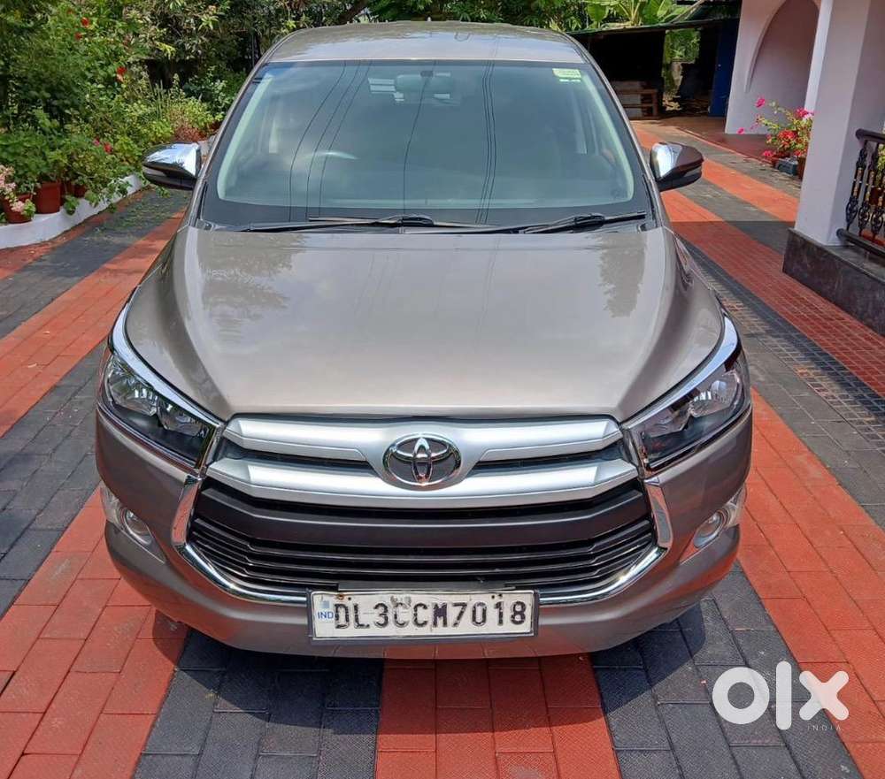 Toyota Innova Crysta 2017