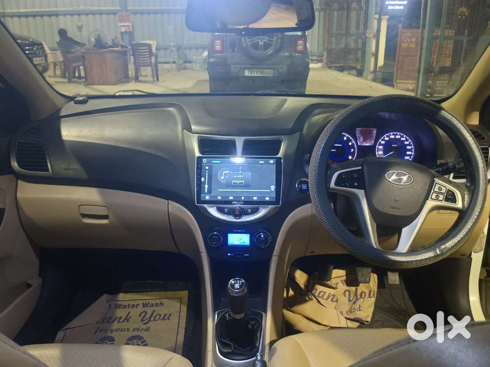 Hyundai Verna Sx(o) Petrol At, 2013, Petrol