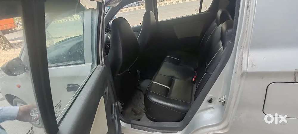 Maruti Suzuki Alto K10 - 06/10/2019cng & Hybrids 30000 Km Driven