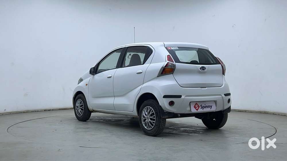 Datsun Redigo T Option, 2016, Petrol