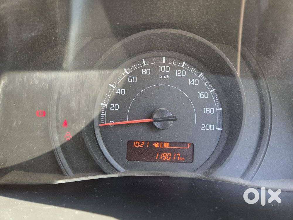 Maruti Suzuki Swift Vvt Lxi, 2021, Petrol