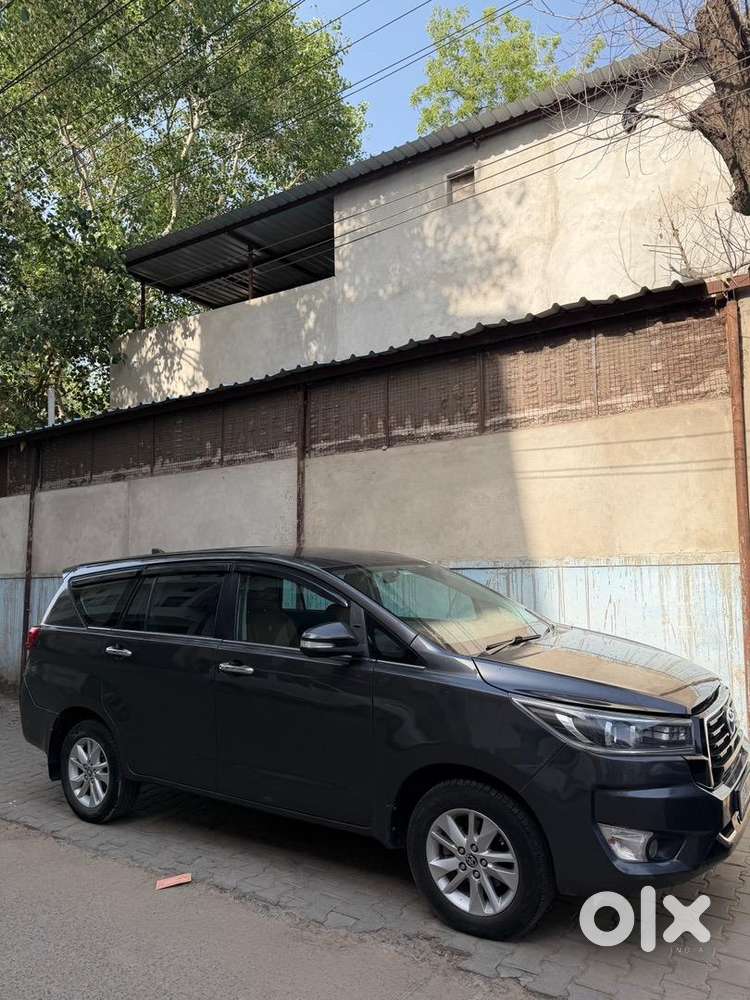 Toyota Innova Crysta Diesel Well Maintained