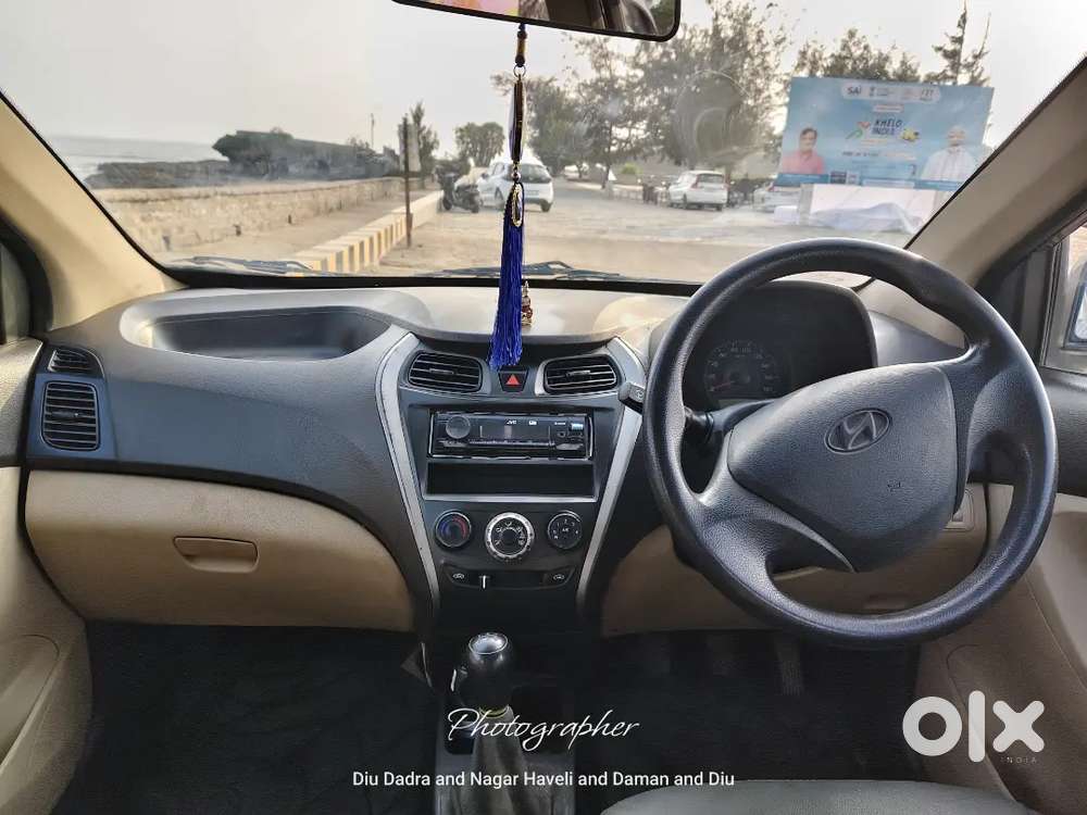 Hyundai Eon 2015 Petrol  (fix Bhav)