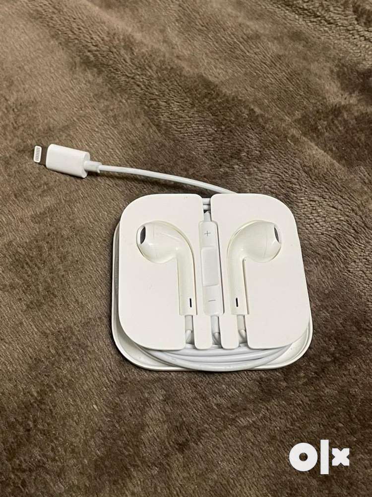 Olx apple earphones sale