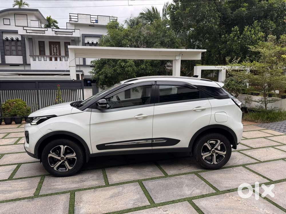 Tata Nexon 1.2 Revotron Xza Plus (o) Amt, 2021, Diesel