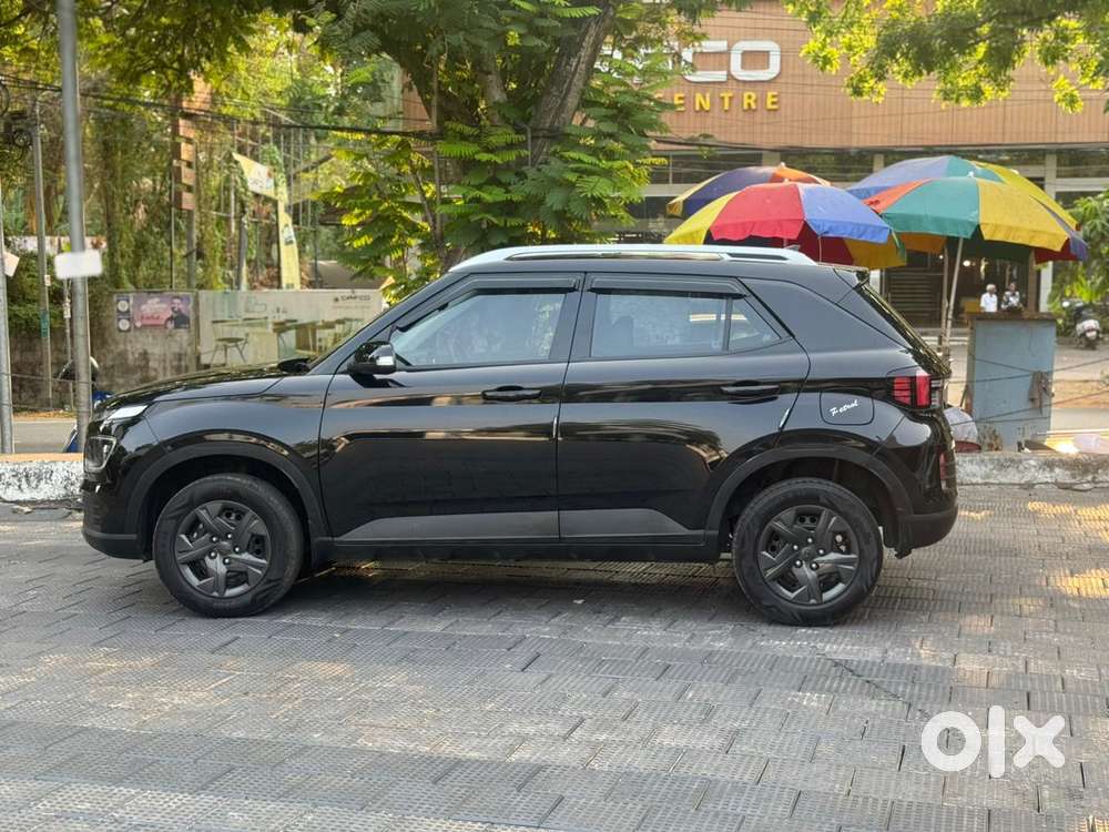 Hyundai Venue Sx, 2024, Petrol