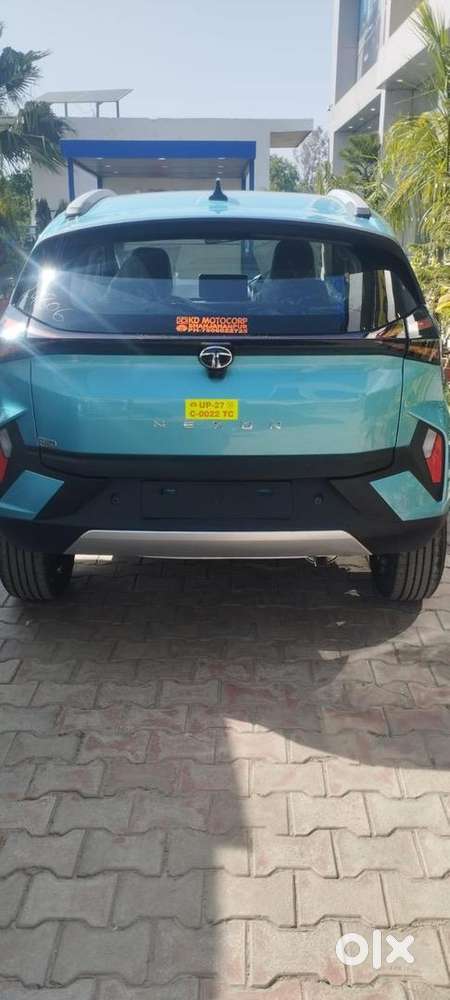 Tata Nexon 2026 Petrol Well Maintained