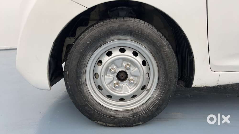 Hyundai Eon Era +, 2017, Petrol