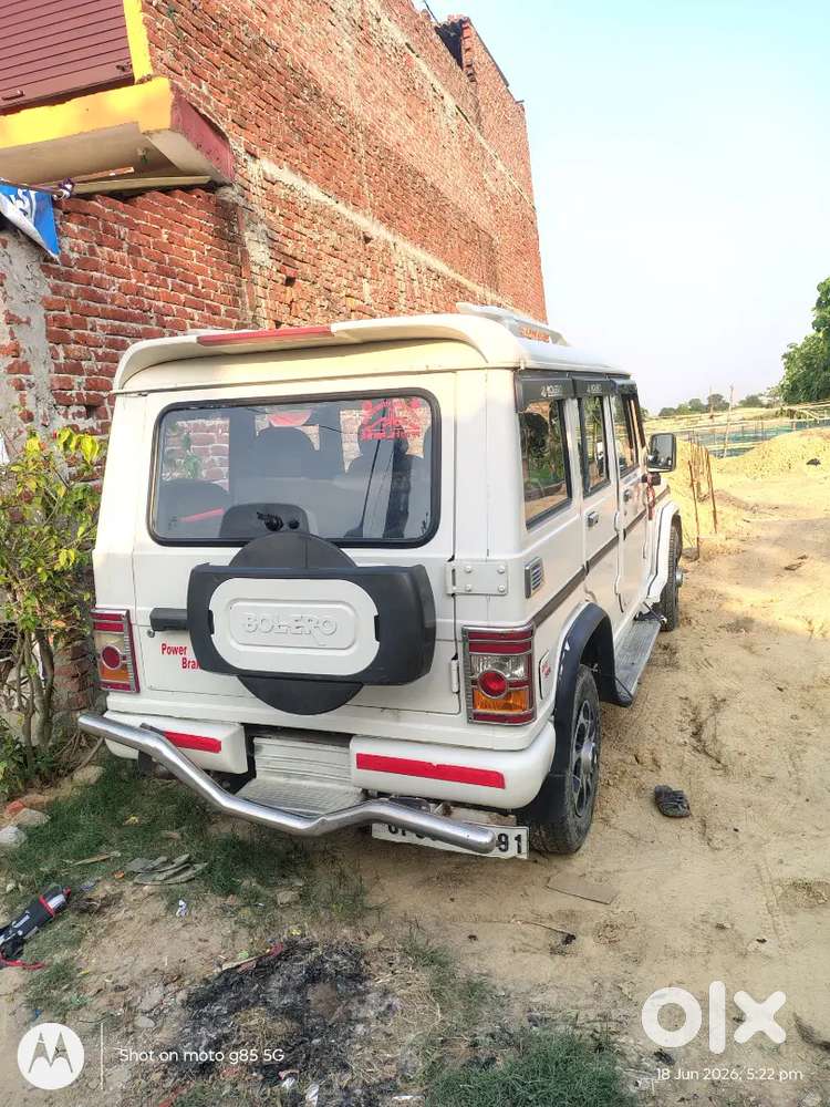 Mahindra Bolero Neo Plus 2013 Diesel Well Maintained