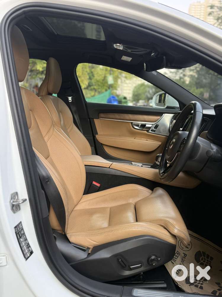 Volvo S90 D4 Momentum, 2019, Diesel