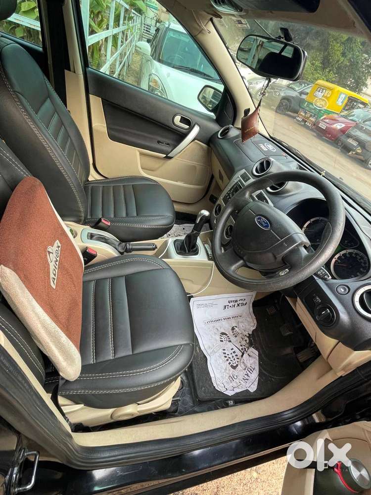 Well Maintained 2013 Model Fiesta Classic Full Option (titanium )