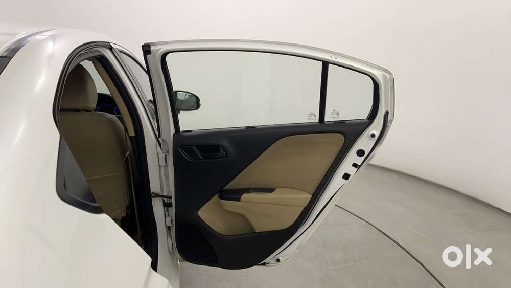 Honda City I-vtec Sv, 2016, Petrol