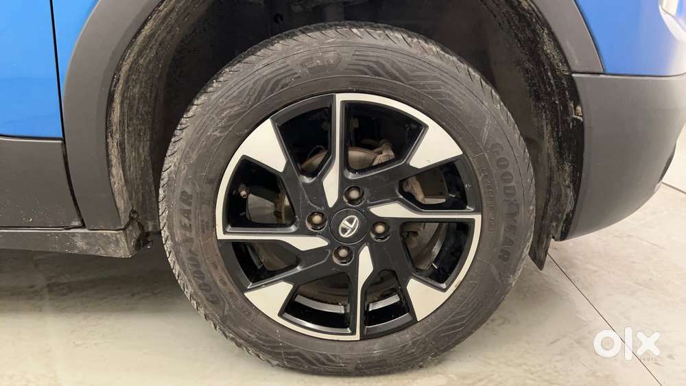 Tata Punch Creative Amt, 2021, Petrol