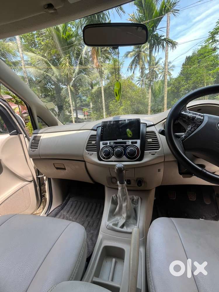 Toyota Innova Diesel Manual 2012 Model