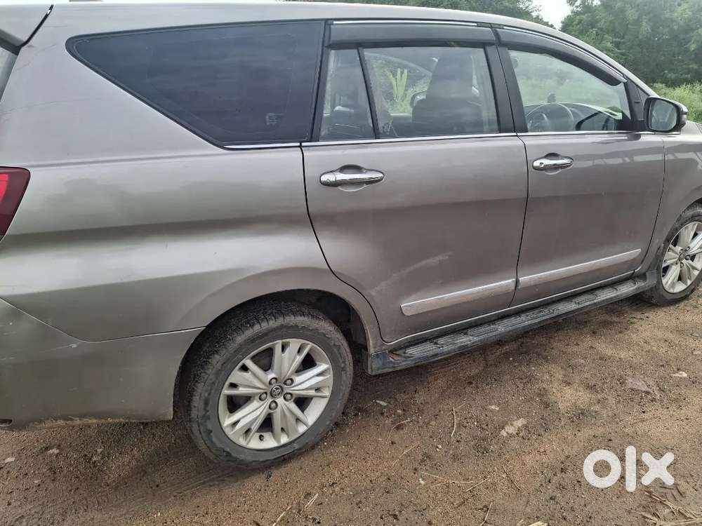 Toyota Innova Crysta 2017 Diesel Manual