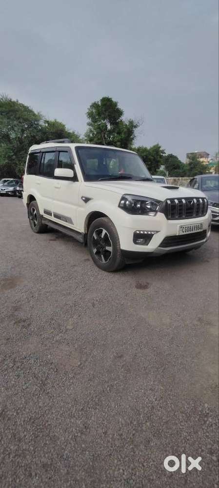 Mahindra Scorpio Classic 2.2 S 11 Mt 7 Str, 2023, Diesel
