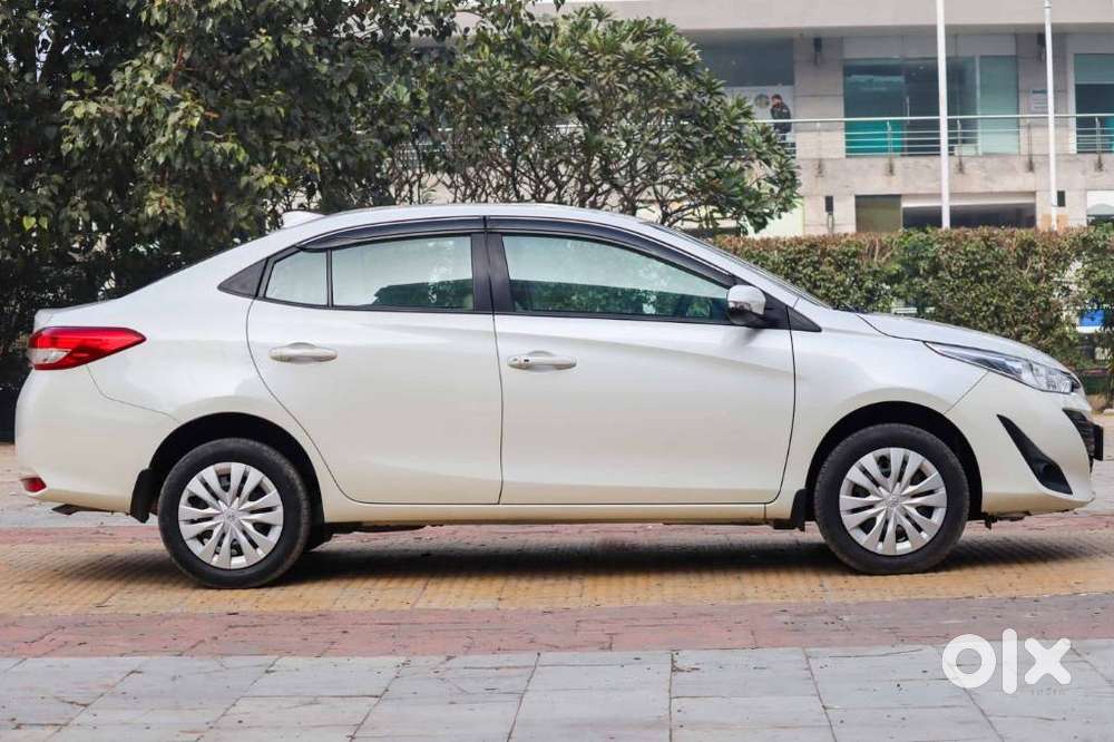 Toyota Yaris G Cvt, 2018, Petrol