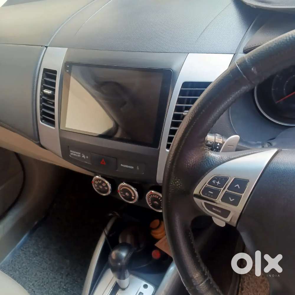 Mitsubishi Outlander 2012 Petrol 86000 Km Driven Automatic