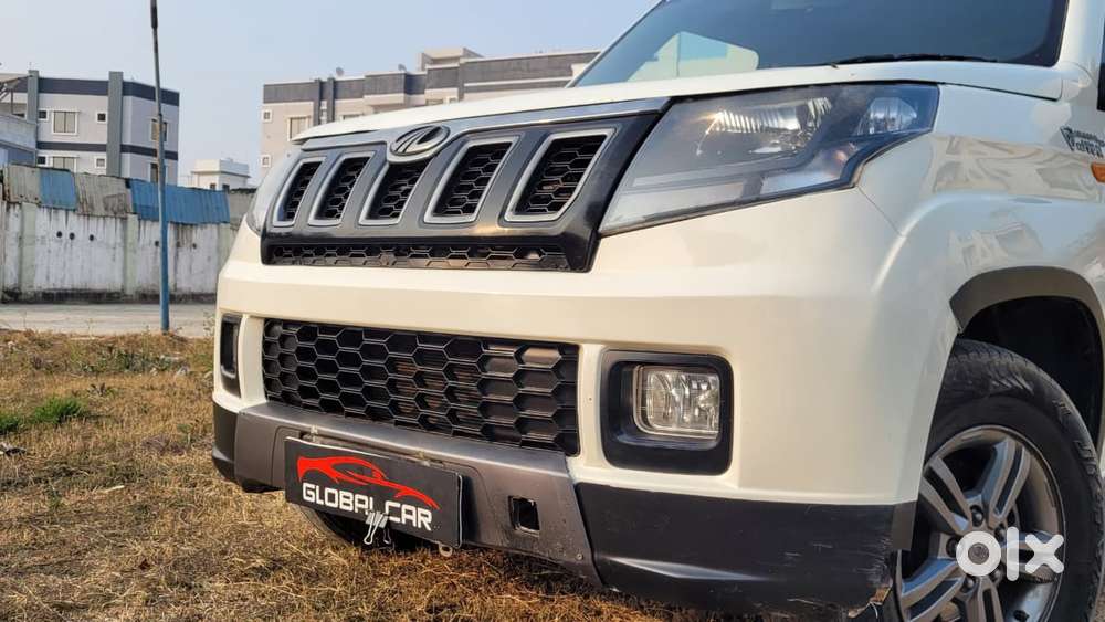 Mahindra Tuv 300 T10, 2019, Diesel