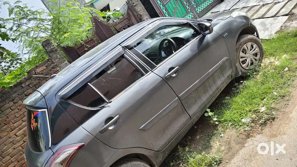 Maruti Suzuki Swift Vxi 2018