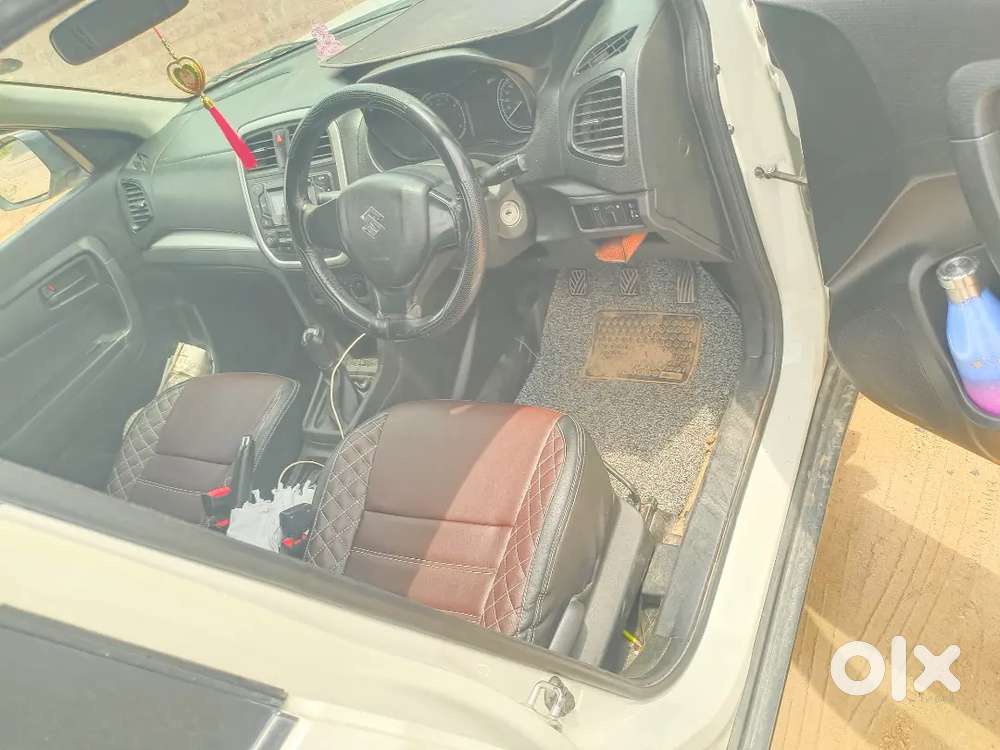 Maruti Brezza 1.5 Lxi 2021