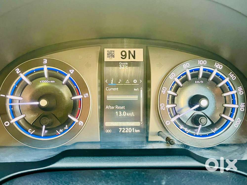 Toyota Innova Crysta [2020-ongoing] 2.7 Gx At 7 Str, 2021, Petrol