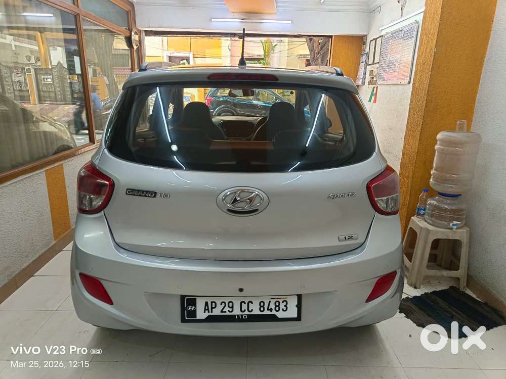 Hyundai Grand I10 2013-2016 Sportz, 2014, Petrol