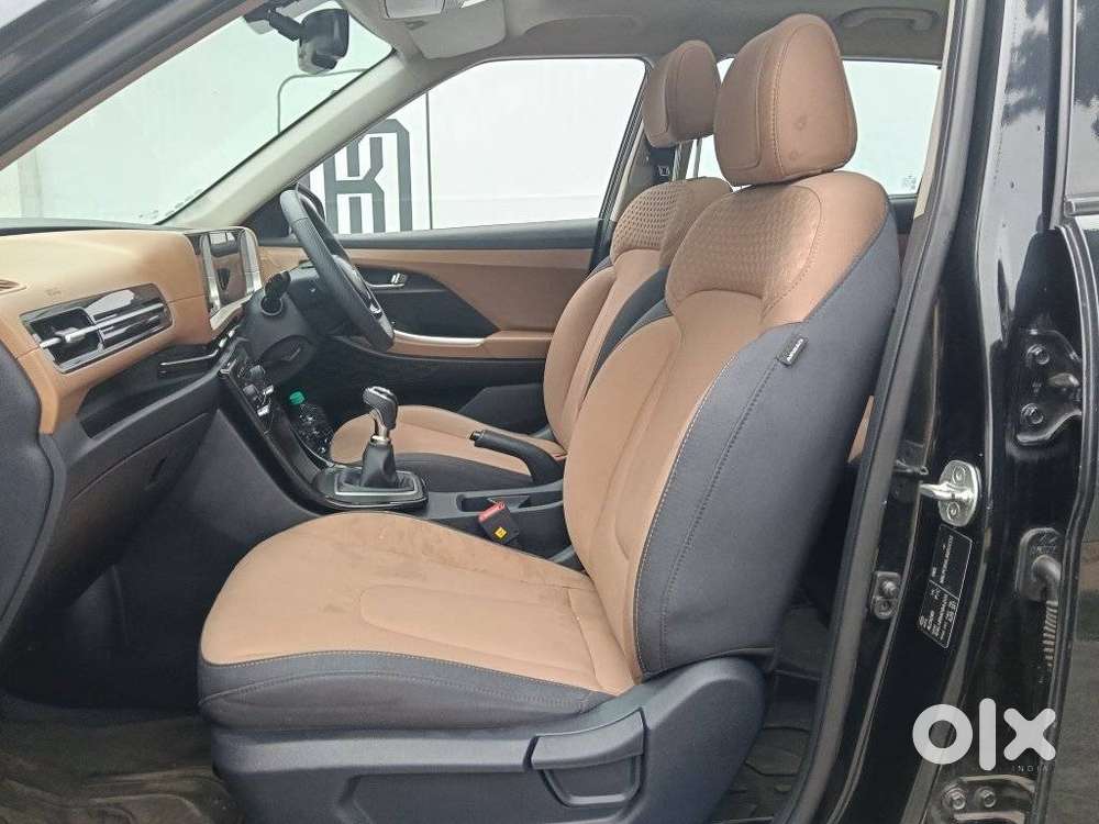 Hyundai Alcazar Prestige 7-seater, 2024, Petrol