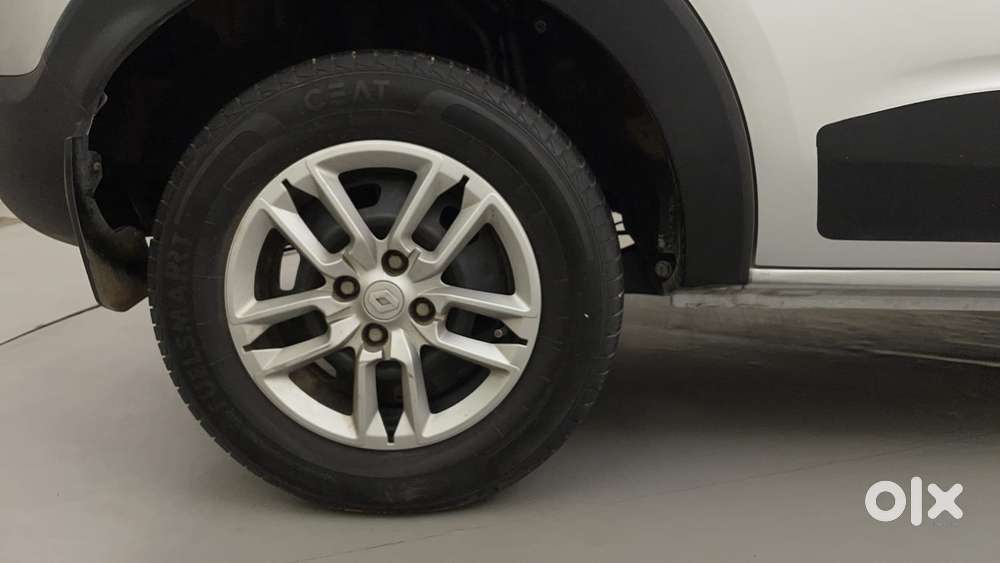 Renault Triber Rxt Easy-r Amt, 2021, Petrol