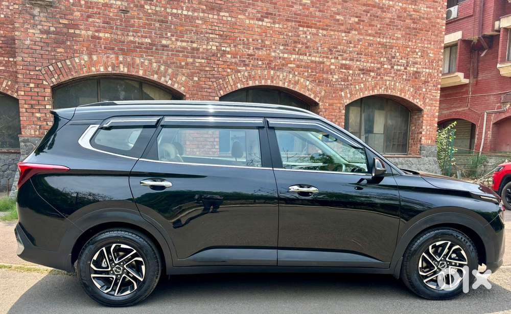 Kia Carens 1.5 Luxury Plus Turbo Dct 7 Str, 2022, Diesel