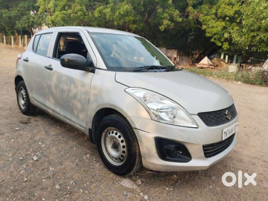 Maruti Suzuki Swift Lxi Optional-o, 2017, Petrol